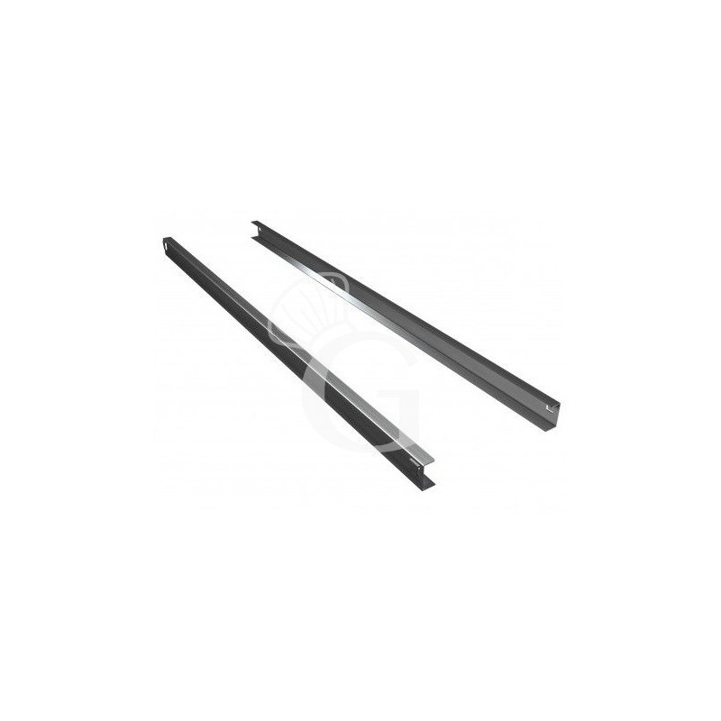 pareja de guias de acero inoxidable con seccion en forma de c y una longitud de 645 mm