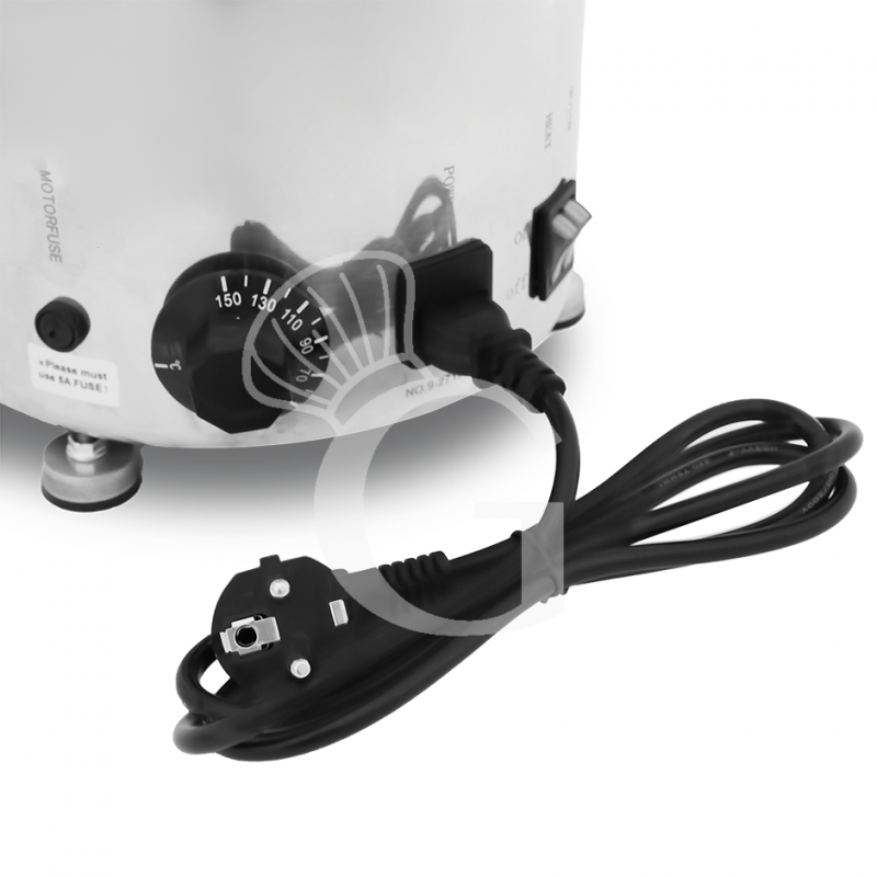 Fuente de chocolate de 6 niveles con una capacidad máxima de 8 kg