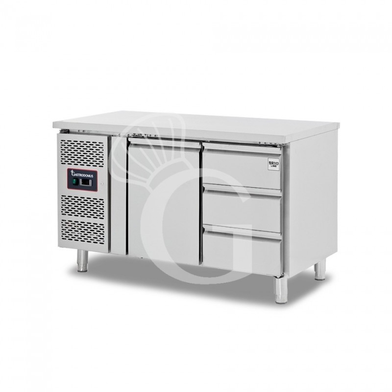 Mesa refrigerada con 1 puerta, 3 cajones de 1/3, profundidad 700 mm, temperatura -2°C/+8°C, motor a la izquierda