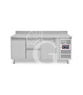 Mesa Refrigerada para gastronomía 2 cajones 2 puertas 700 mm -2°C/+8°C peto trasero