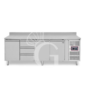 Mesa Refrigerada 3 Cajones 3 Puertas 700 mm de profundidad -2°C/+8°C Peto