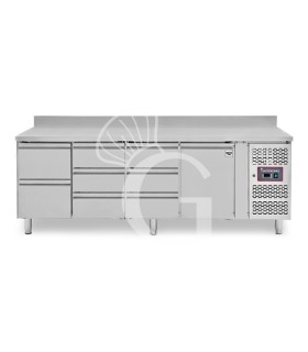 Mesa refrigerada para gastronomía 8 cajones 1 puerta 700 mm -2°C/+8°C, peto trasero