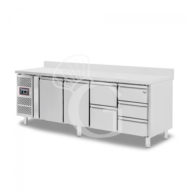 Mesa Refrigerada 5 Cajones 2 Puertas 700 mm de profundidad -2°C/+8°C, peto trasero, Motor a la Izquierda