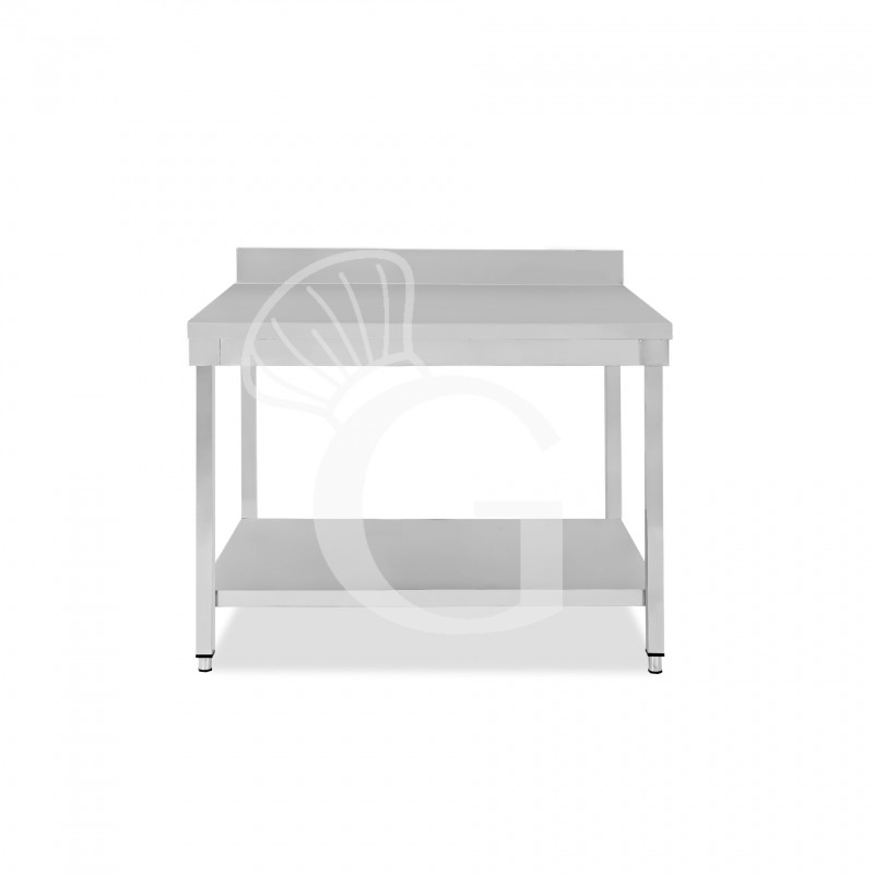 Mesa de trabajo de acero inoxidable con estante inferior y peto con dimensiones L 900 mm x P 700 mm x A 965 mm