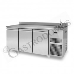 Mesa Refrigerada con fregadero 3 puertas, Peto 700 mm de profundidad 0°C/+10°C Clase de eficiencia energética C