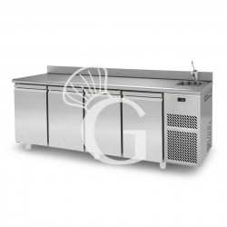 Mesa Refrigerada con fregadero y peto 4 Puertas 700 mm de profundidad para rejillas GN1/1