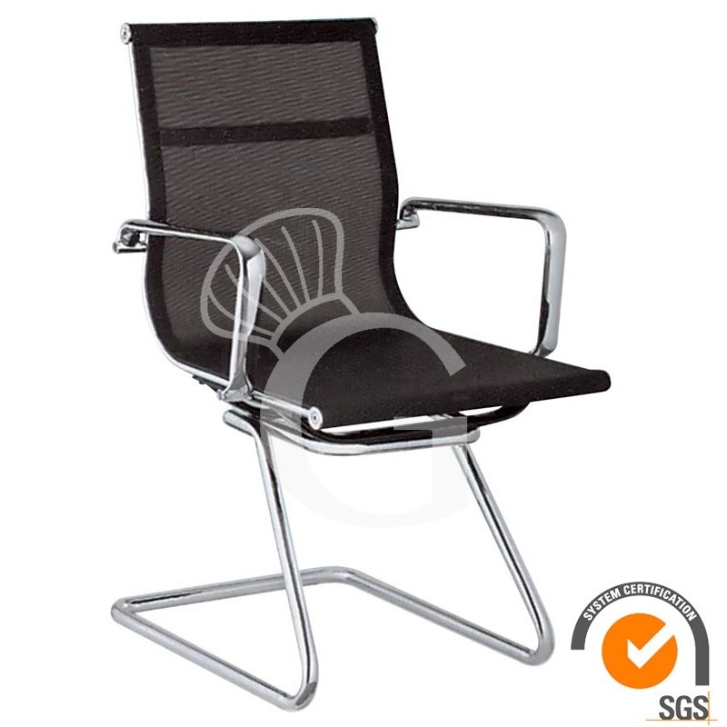 Silla con estructura de aluminio y acero cromado, asiento y respaldo de textileno