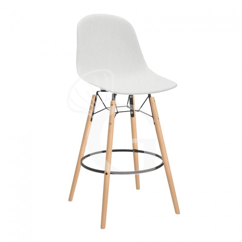 Taburete con estructura de madera y metal, asiento de polipropileno. Dimensiones L 440 mm x P 400 mm x H 1120 mm