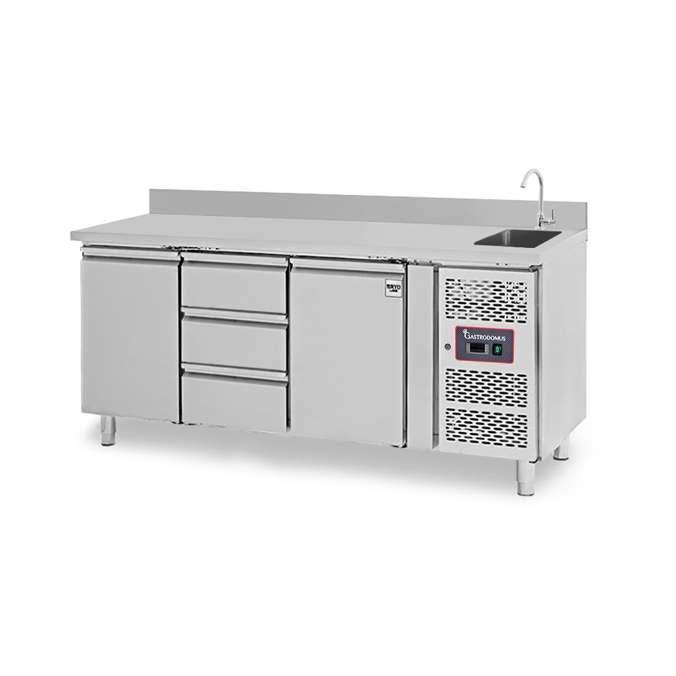 Mesa fregadero refrigerada equipada con 3 cajones 2 puertas con peto , profundidad 700 mm, temperatura +2°C/+8°C - grifo Ø 25 mm
