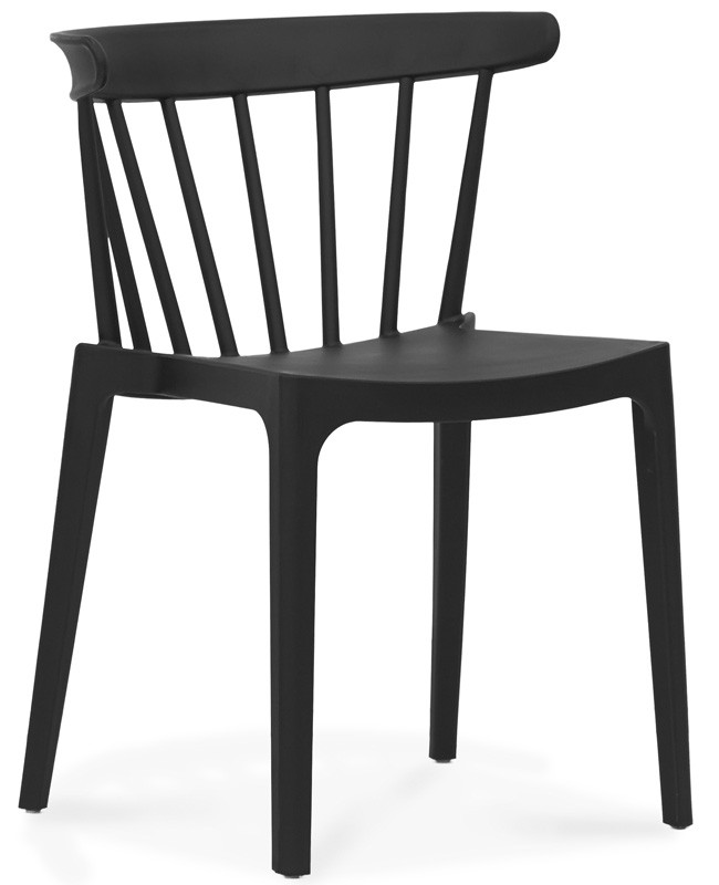 Silla con estructura, asiento y respaldo en polipropileno