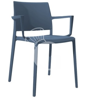 Silla con estructura, asiento y respaldo en polipropileno apilable
