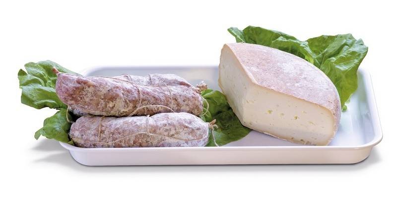 Bandeja anti-absorbente de metacrilato para alimentos de dimensiones L 220 mm x P 360 mm x H 50 mm. Color blanco