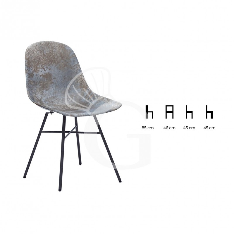 Silla con estructura de metal barnizado y ABS