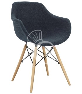 Silla con estructura de madera y metal, revestimiento en tela