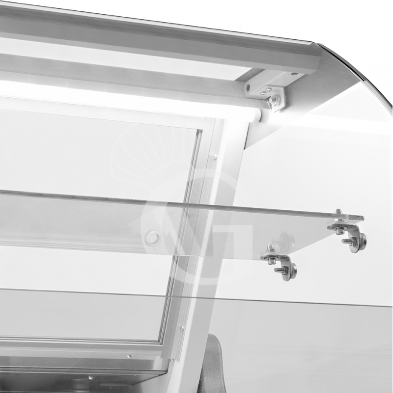 Detalle estantes y lateral