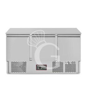 Mesa fría refrigerada de 3 puertas, temperatura +2 °C/+8 °C, encimera de acero inoxidable