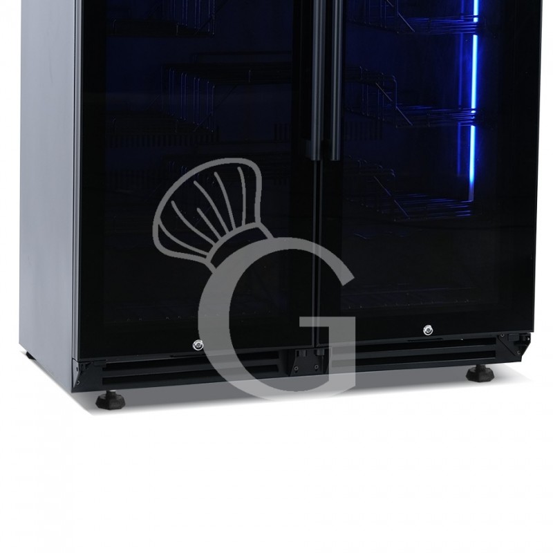 Detalle de la vinoteca