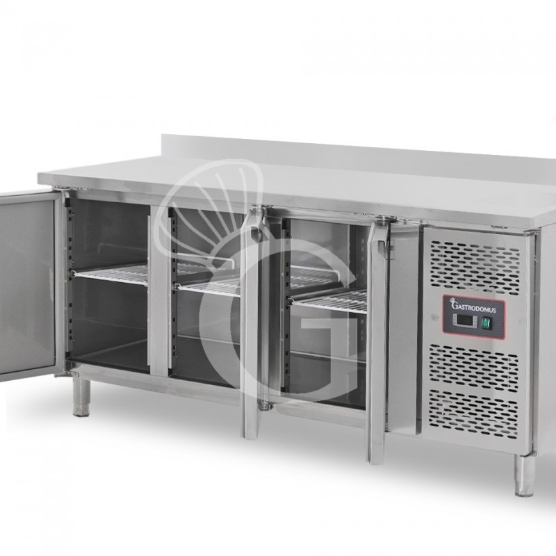 Mesa Refrigerada 3 Puertas con Peto 600 mm de profundidad -2°C/+8°C Clase de eficiencia energética C