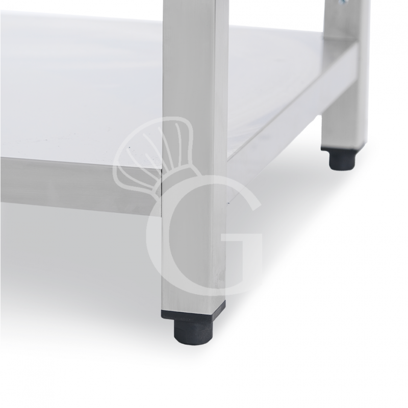 Detalle estante y pies