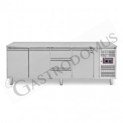 Mesa Refrigerada 3 cajones 3 puertas 700 mm -2°C/+8°C