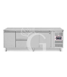 Mesa Refrigerada para gastronomía 2 cajones 3 puertas 700 mm -2°C/+8°C