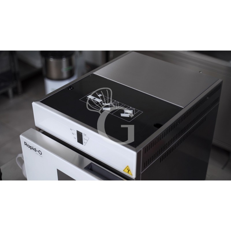 Horno rápido eléctrico de convección combinado con vapor, puerta lateral, controles táctiles, monofásico