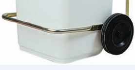 Pedal para abrir la tapa del contenedor