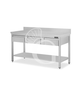 Mesa de acero inoxidable con peto trasero 3 cajones, L 1700 mm x P 800 mm x H 950 mm.