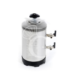 Ablandador manual en acero inoxidable, 2 grifos niquelados 3/8, tapa de acero, 8 LT