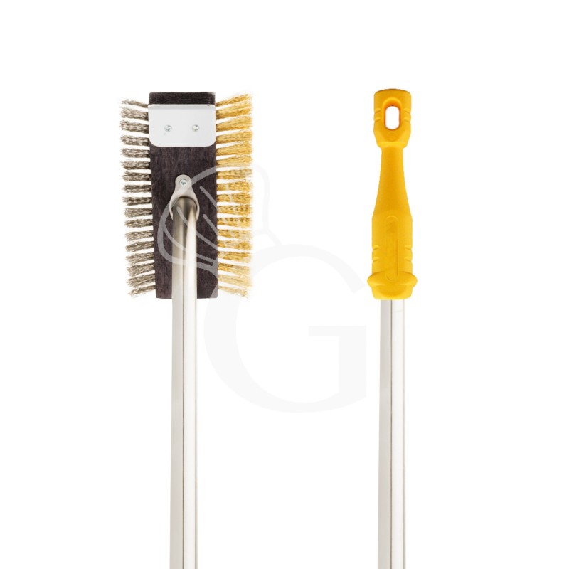 Cepillo doble de acero inoxidable-latón para parrillas y planchas con dimensiones 220 X 120 X A 1100 mm.