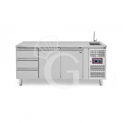 Mesa refrigerada 3 cajones...