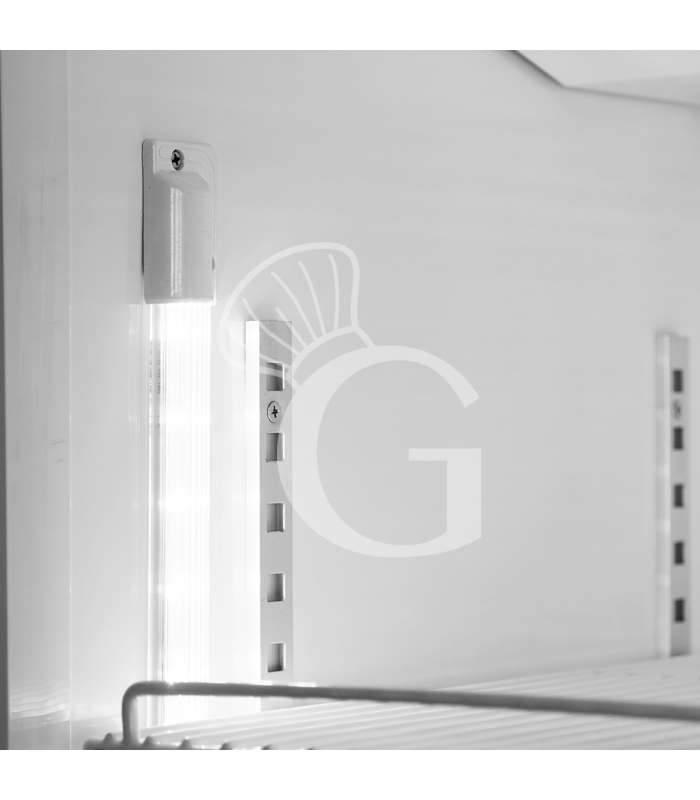 Expositor refrigerado ventilado para bebidas, 2 puertas abatibles, canopy iluminado, capacidad 632 L,+2°C/+10°C, color blanco.
