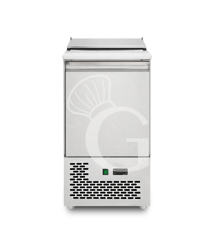 Saladette refrigerada de una puerta, temperatura +2°C/+8°C, encimera de acero inoxidable y polietileno