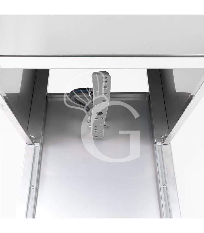 Lavavajillas de capota electromecánico 50×50 H430 con dosificadores de abrillantador y detergente instalados