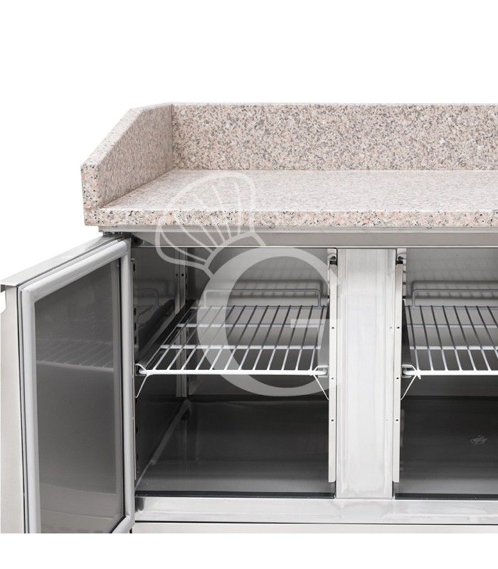 Mesa fría de refrigeración estática preparada para 6 cubetas GN 1/4 con 3 puertas