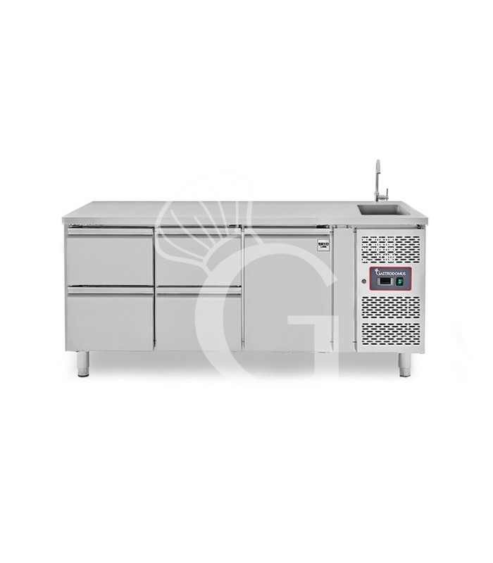 Mesa refrigerada 4 cajones 1 puerta con fregadero y peto , Prof.700 mm, Temp, +2ºC/+8ºC, grifo incluido