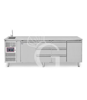 Mesa refrigerada con fregadero - 6 cajones 2 puertas - motor a la izquierda, Prof. 700 mm, temp. +2°C/+8°C, con grifo
