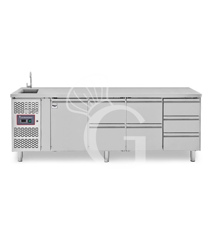 Mesa refrigerada con fregadero 7 cajones 1 puerta , motor a la izquierda, Prof. 700 mm, temp. +2°C/+8°C, con grifo