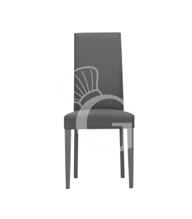 Silla con estructura de madera lacada, asiento y respaldo acolchados, revestidos en ecopiel