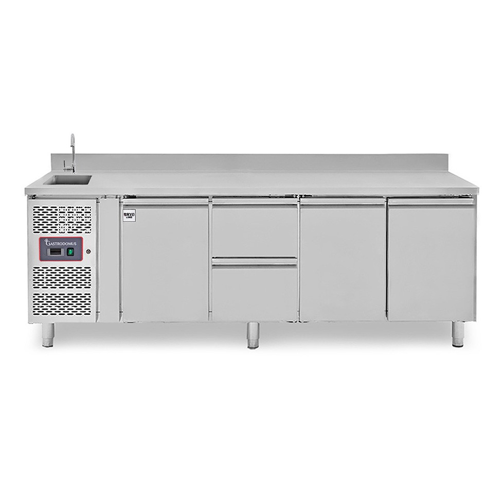 Mesa refrigerada con fregadero 2 cajones 3 puertas y peto, motor a la izquierda, Prof. 700 mm, temp. +2°C/+8°C, con grifo