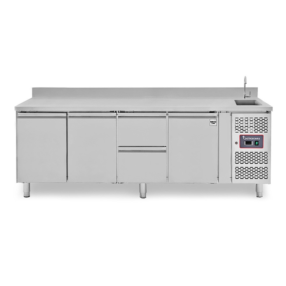 Mesa refrigerada 2 cajones 3 puertas con fregadero y peto, Prof. 700 mm, Temp. +2ºC/+8ºC, grifo incluido
