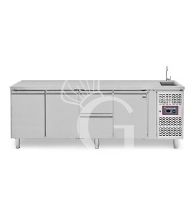 Mesa refrigerada 2 cajones 3 pùertas con fregadero , Prof . 700 mm , Temp, +2ºC/+8ºC, grifo incluido
