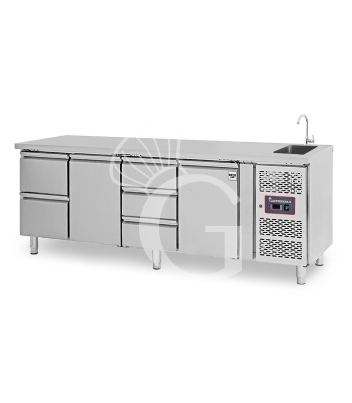 Mesa refrigerada 5 cajones 2 puertas con fregadero, Prof. 700 mm , Temp. +2°C/+8°C, grifo incluido