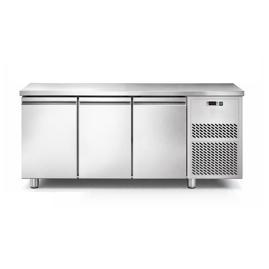 Mesa refrigerada con 2 puertas,  profundidad 600 mm y temperatura 0°C/ +10°C, con motor a distancia