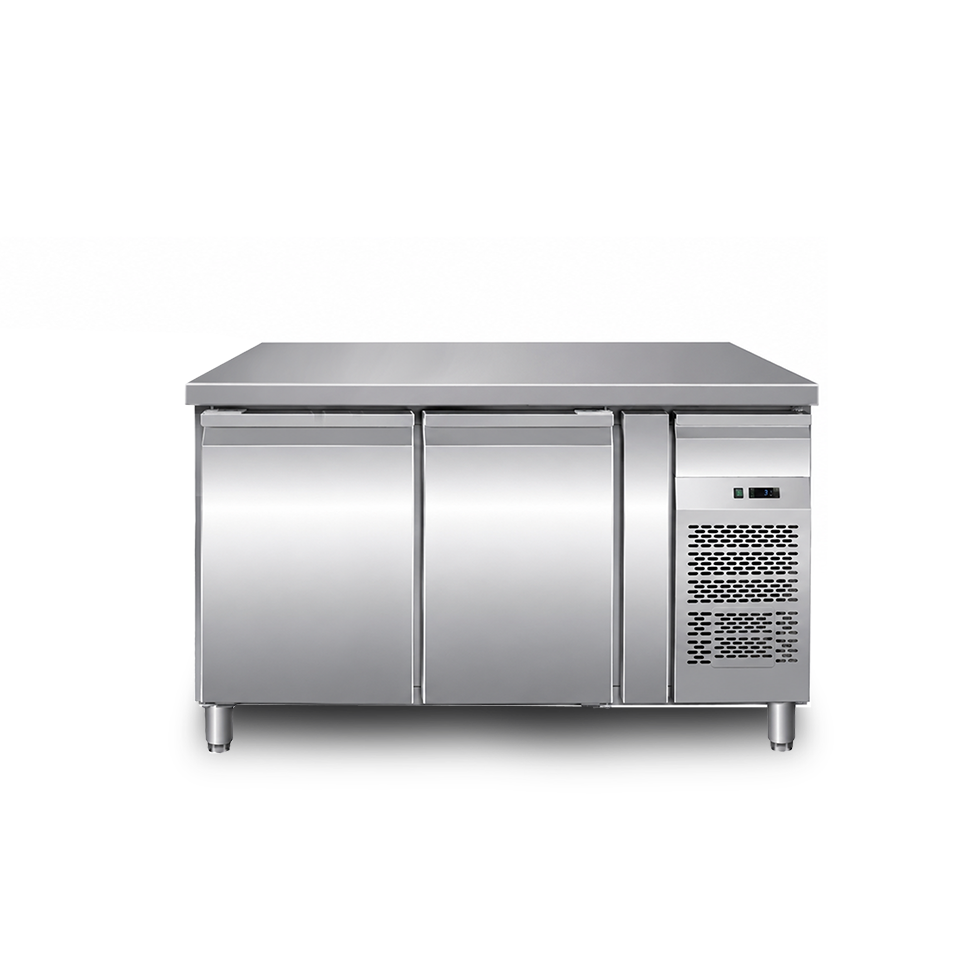 Mesa refrigerada de 2 puertas, con cajón sobre el motor, profundidad 700 mm y temperatura -2°C/+8°C – Clase energética B