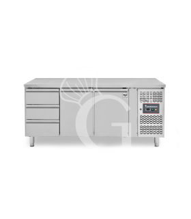 Mesa refrigerada 3 cajones 2 puertas – 18 °C / – 22 °C – Profundidad 700 mm