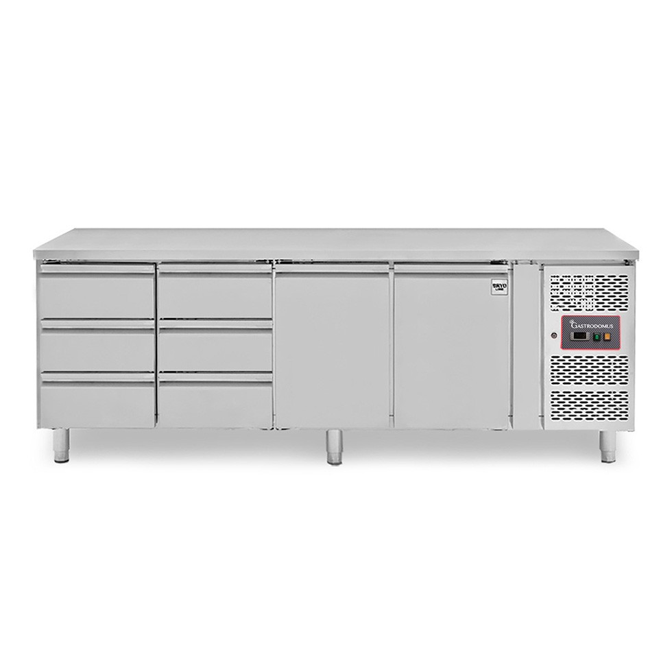 Mesa refrigerada 6 cajones 1/3 a la izquierda y 2 puertas – 18 °C / – 22 °C – Profundidad 700 mm.