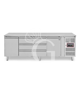 Mesa refrigerada 6 cajones 1/3 centrales y 2 puertas – 18 °C / – 22 °C – Profundidad 700 mm