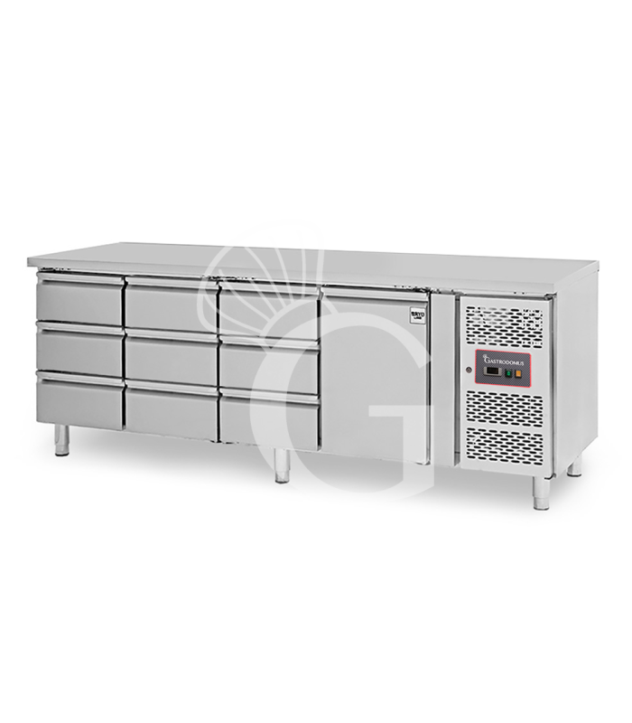 Mesa refrigerada 9 cajones y 1 puerta – 18 °C / – 22 °C – Profundidad 700 mm