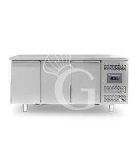 Mesa refrigerada 3 puertas 0°C/+8°C – Clase energética A – Profundidad 600 mm